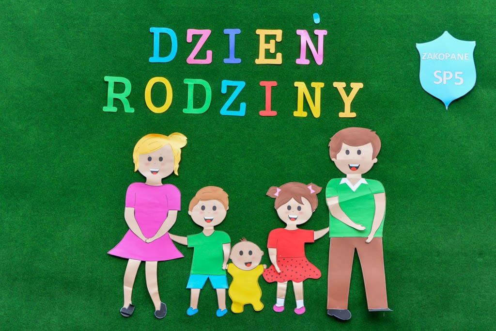 Festyn Rodzinny w SP nr 5 w Zakopanem - dmuchańce, zumba i piana party