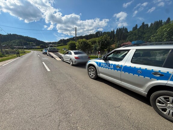 Pijany kierowca z Łotwy stworzył zagrożenie dla innych. Policjanci z Łapszów zatrzymali mężczyznę