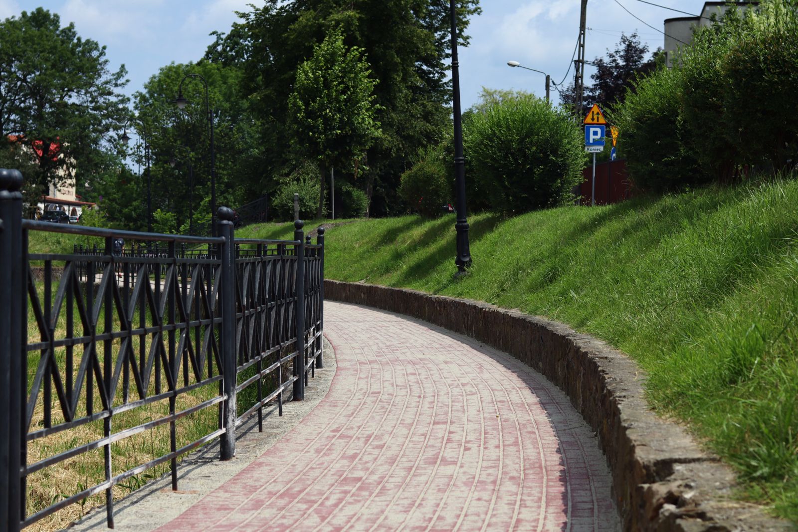 Ścieżka nad Wątokiem w Tarnowie z nową nawierzchnią za 164,6 tys. zł