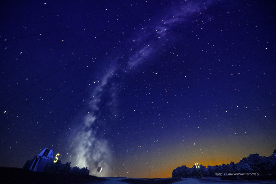 Trzy pokazy w planetarium - od Słońca po kosmiczne podróże