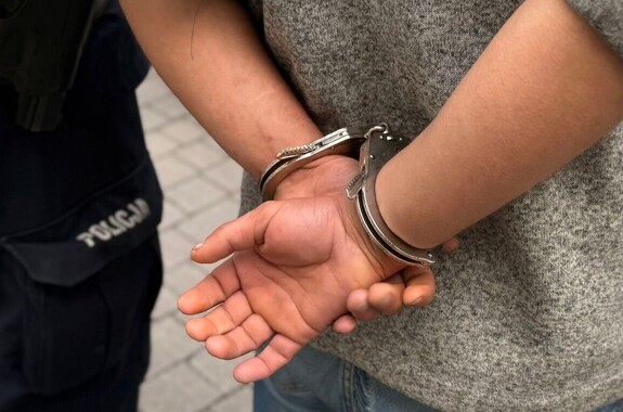 Dziewięć osób poszukiwanych zatrzymanych w dziewięć dni. Skuteczne działania myślenickich policjantów