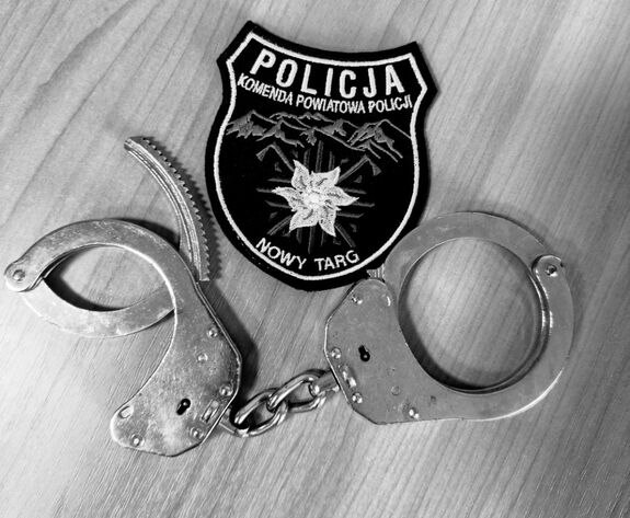 Gruzin z Szczawnicy usłyszał wyrok. Próbował przekupić policjantów
