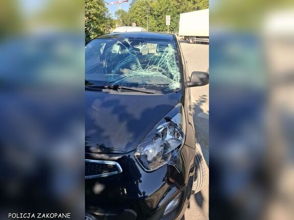 Kolizja na ulicy Powstańców Śląskich w Zakopanem. Rowerzyści jechali pod prąd