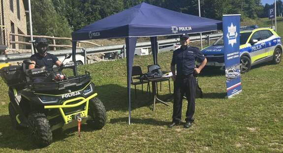 Policjanci z Krynicy promowali bezpieczeństwo na festynach