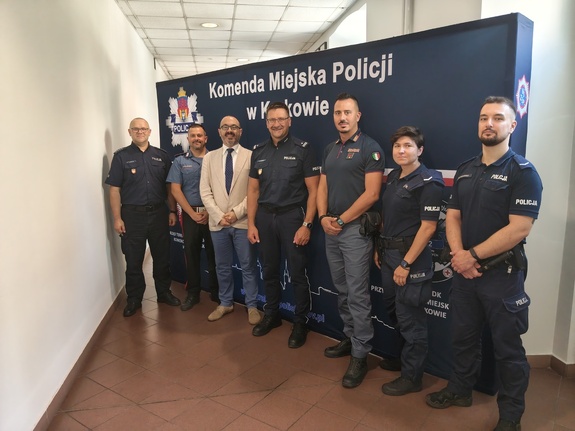 Polsko-włoskie patrole pilnują bezpieczeństwa w Krakowie