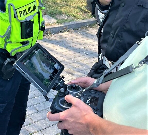 Sądecka policja wzmacnia kontrole. Użyli drona do monitorowania ruchu
