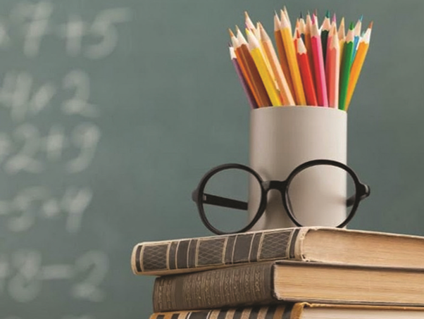Wadowice wspierają edukację młodzieży romskiej. Dotacja na podręczniki i odzież