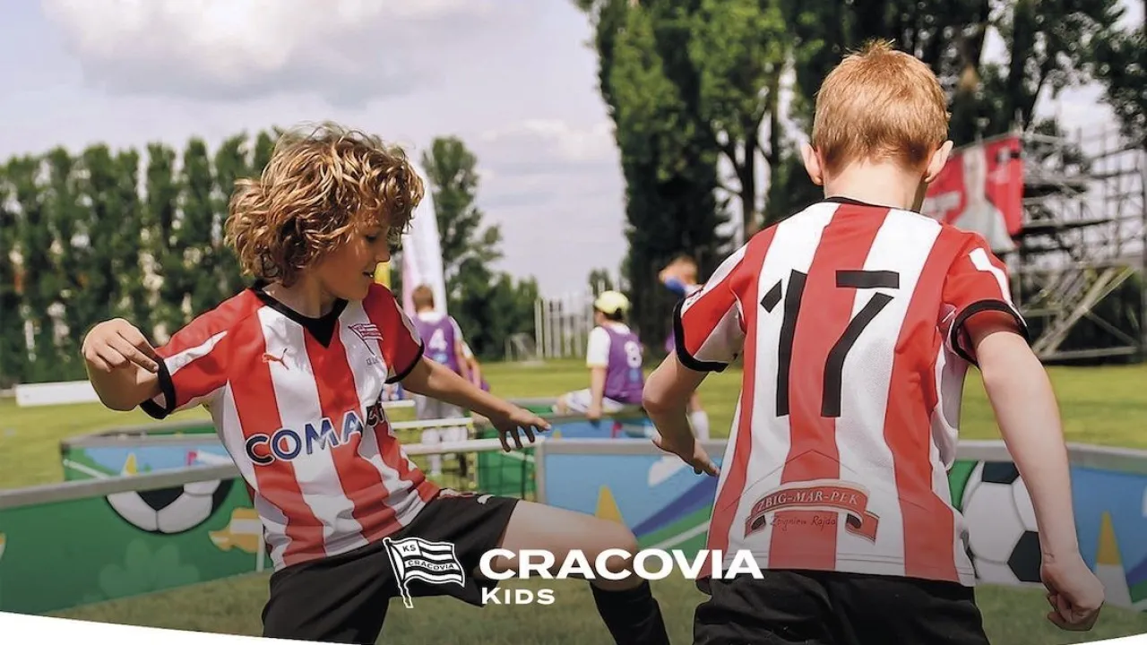 Cracovia Kids zaprasza na Dni Otwarte. Przygoda ze sportem od trzeciego roku życia