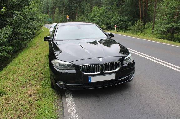 Obywatele zatrzymali pijanego kierowcę. BMW wyłączyła para z Zachodniopomorskiego