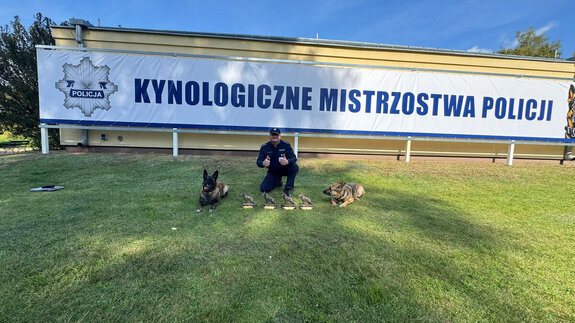 Małopolskie psy policyjne triumfują na mistrzostwach kraju