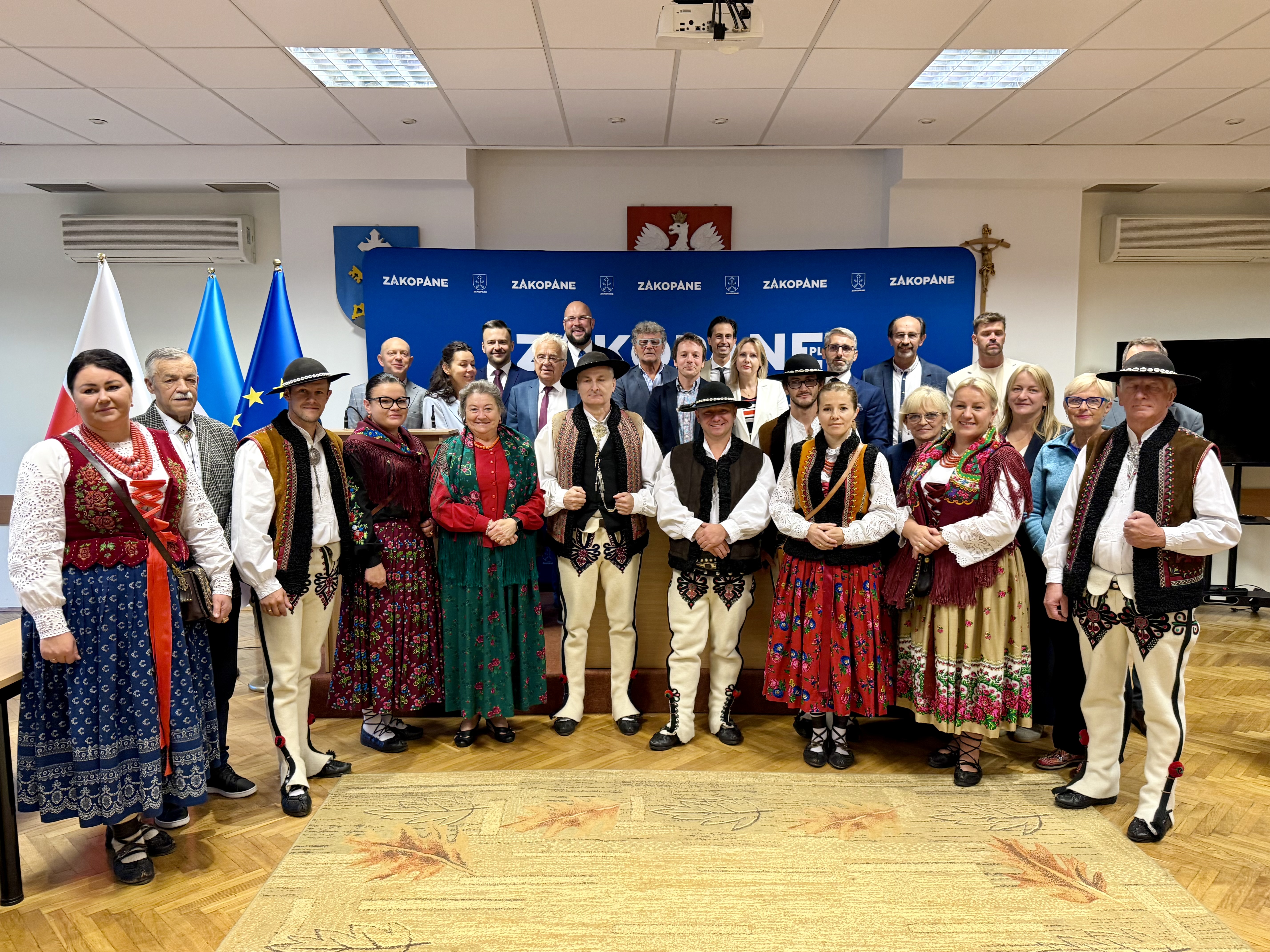 Rada Miasta Zakopane broni wizerunku Podhala i tradycji górali