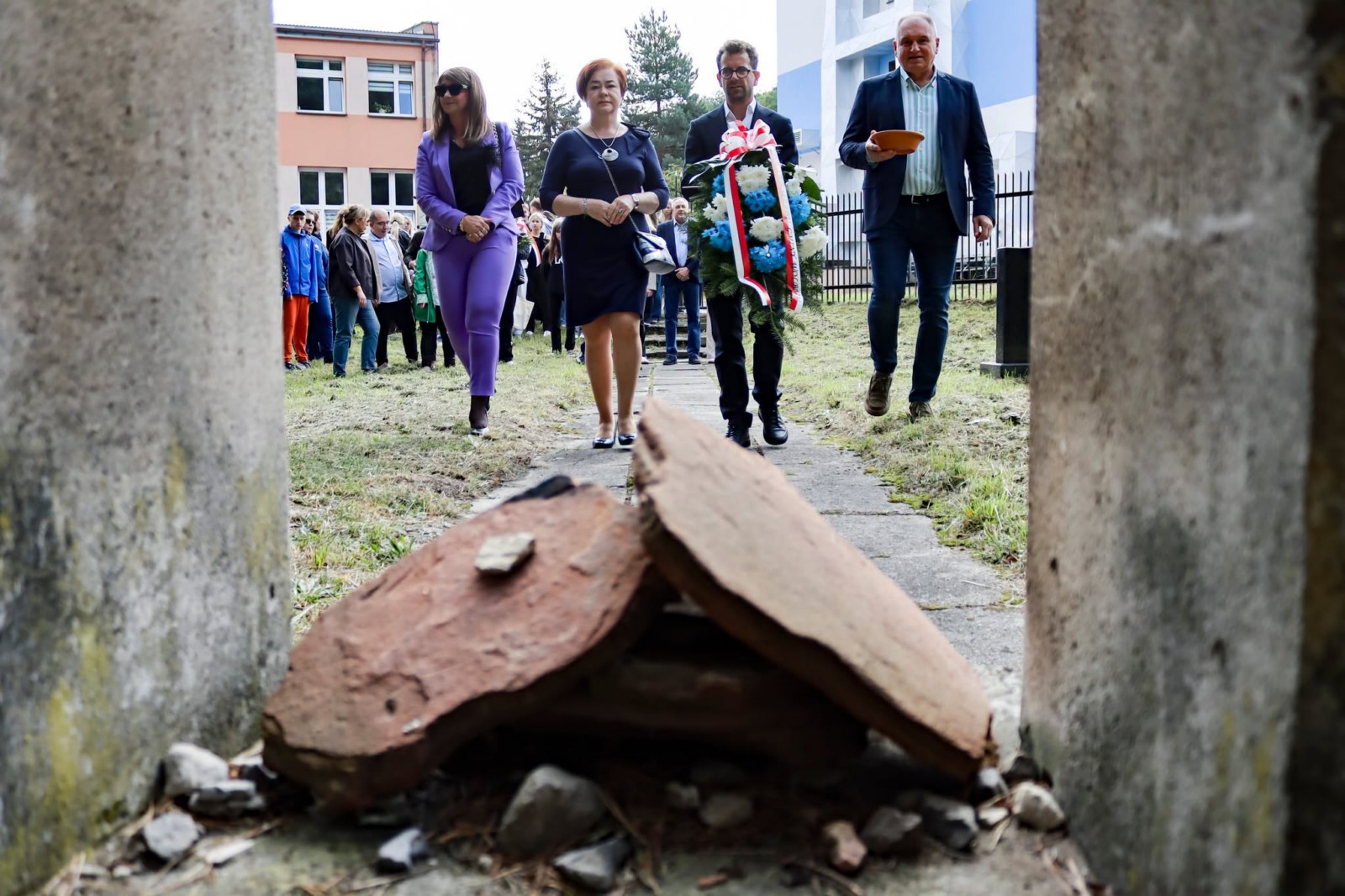 Wolbrom upamiętnił 84. rocznicę likwidacji getta. Hołd ofiarom Holokaustu