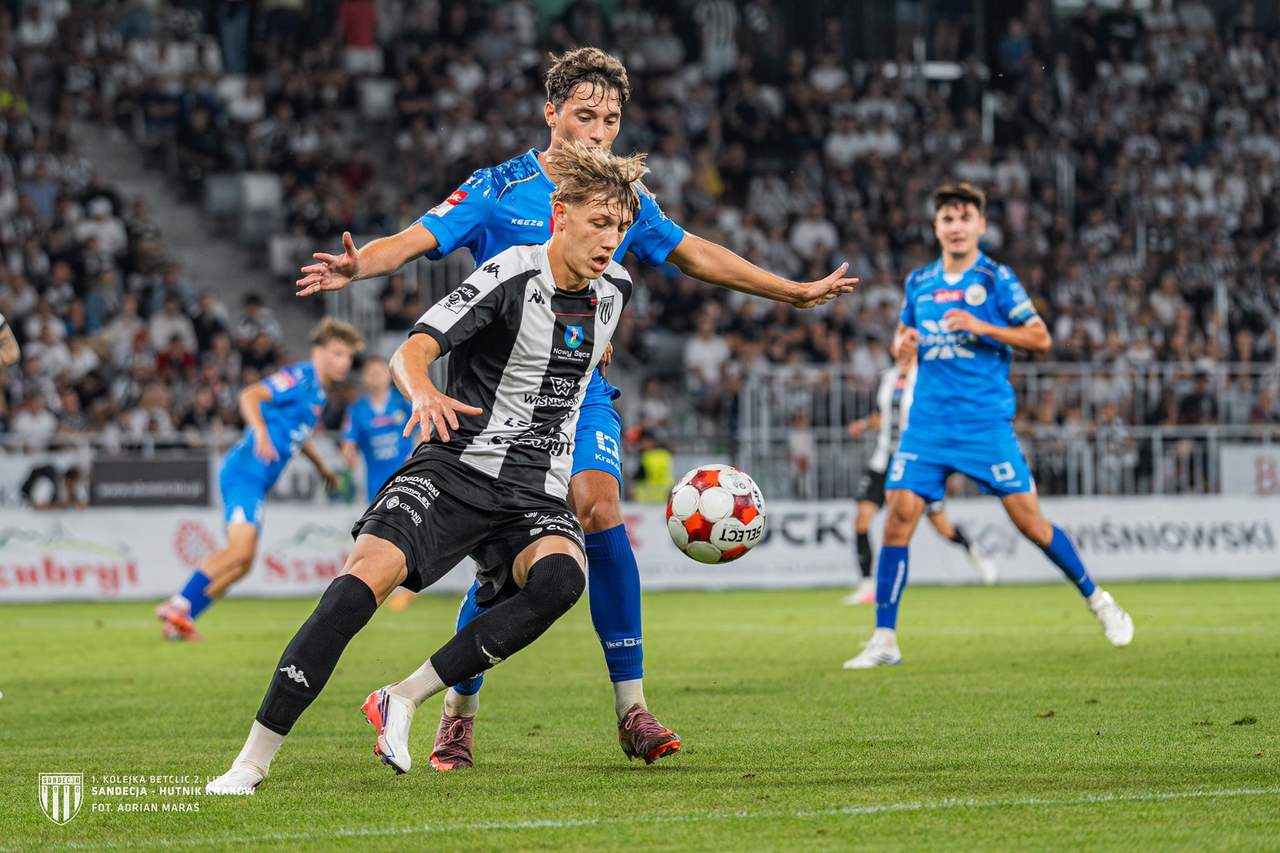 Brenkus królem strzelców. Statystyki Sandecji po 10. kolejce