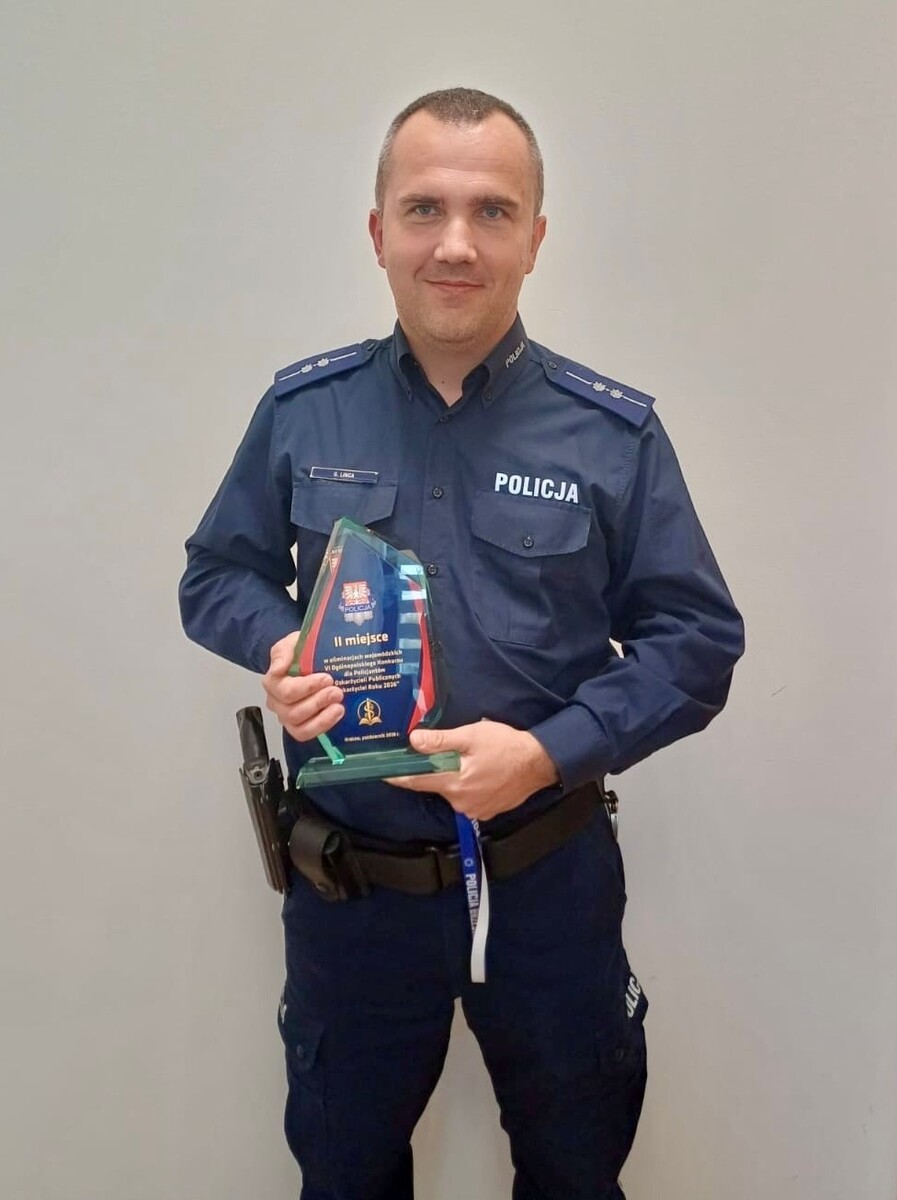 Brzeski policjant wśród finalistów ogólnopolskiego konkursu oskarżycieli