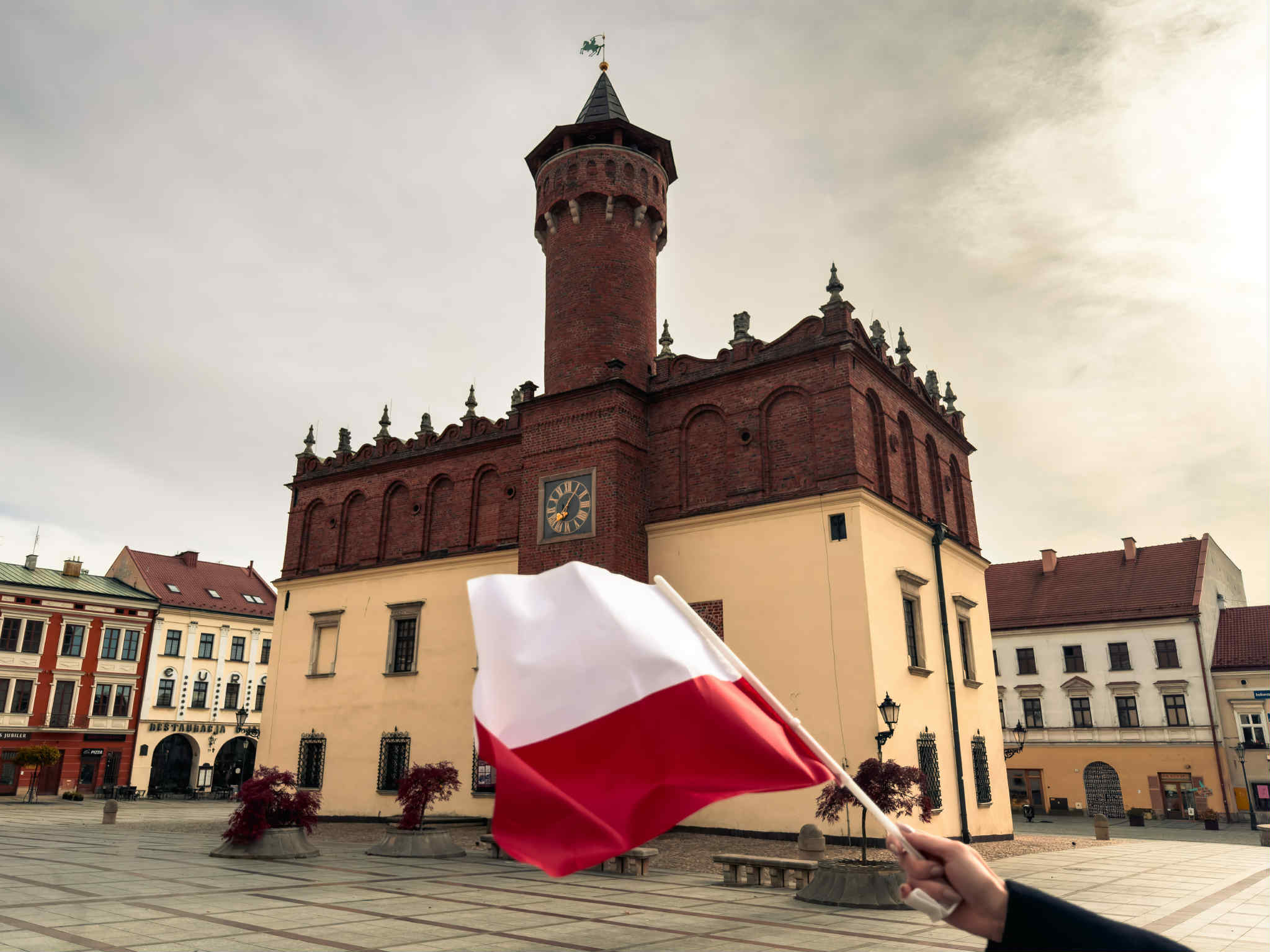 Flagi do odebrania w Tarnowie. Mobilizujesz się?