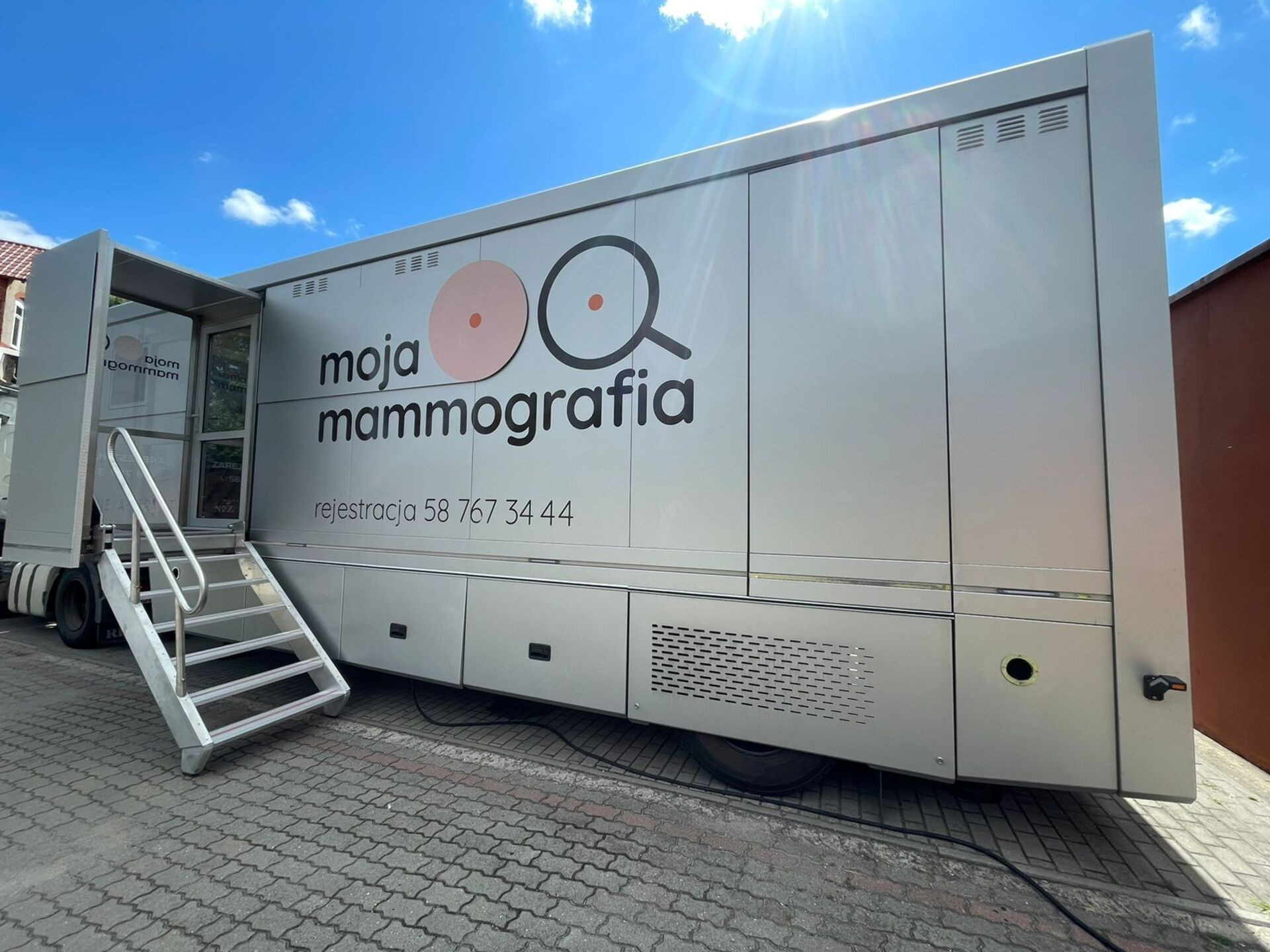Mammobus w Nowym Sączu. Bezpłatne badania mammograficzne 30 października