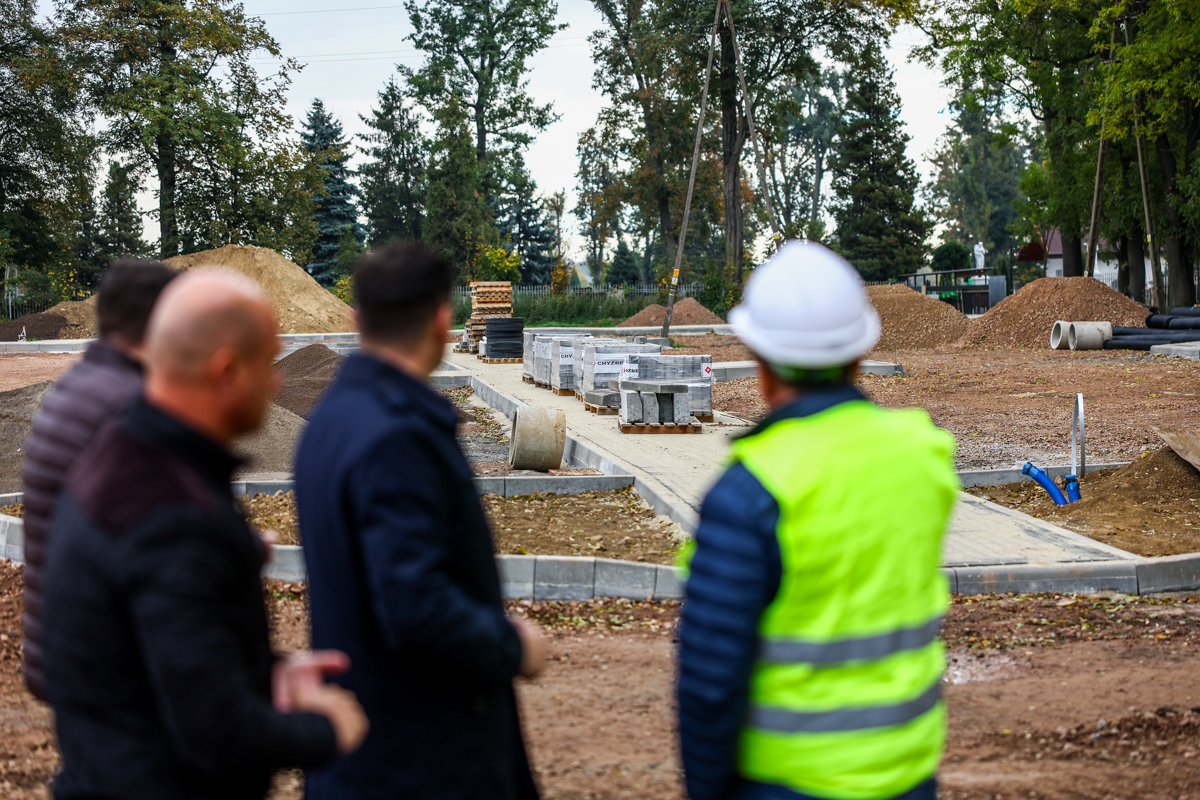 Michałowice inwestuje 16 mln zł. Parkingi przesiadkowe i nowe obiekty kultury