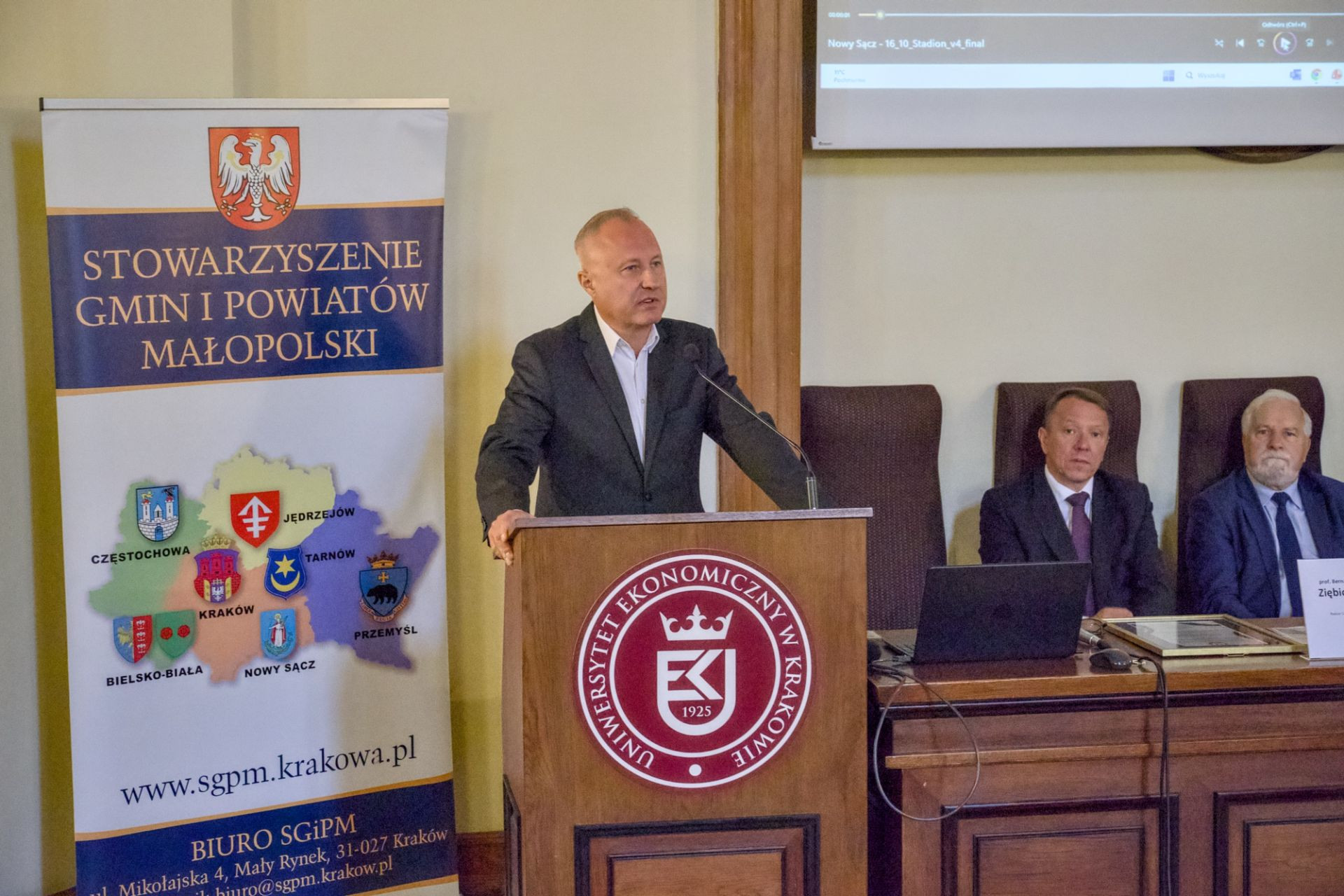 Nowy Sącz "Liderem Małopolski 2025" za nowoczesny stadion