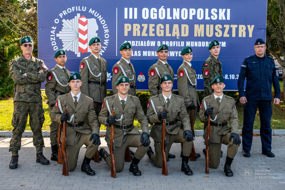 Nowy Sącz triumfuje w ogólnopolskim konkursie muszty. Kadeci zdobyli puchar