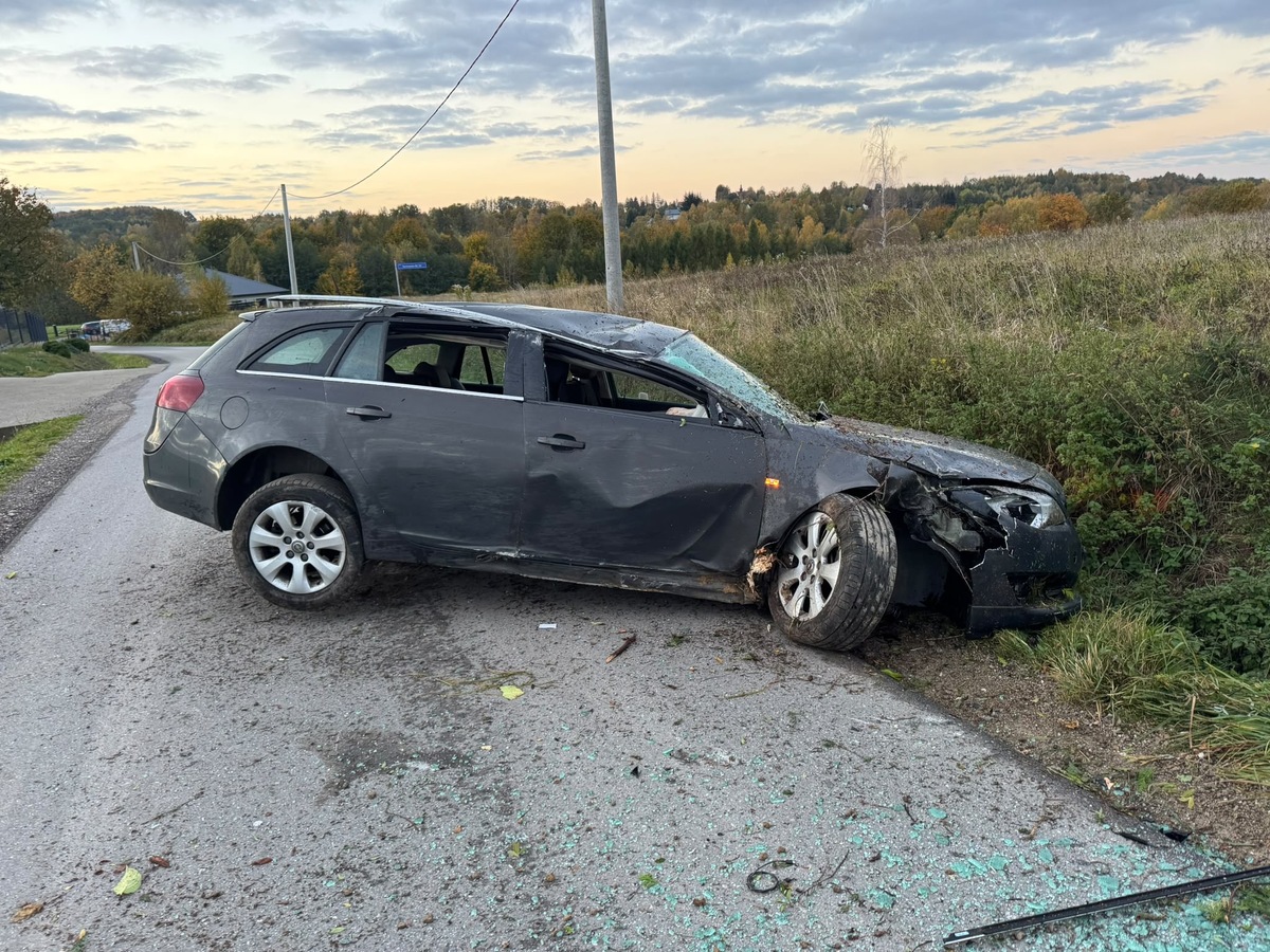 Pił i uciekał. 62-latek z powiatu tarnowskiego wjechał do rowu