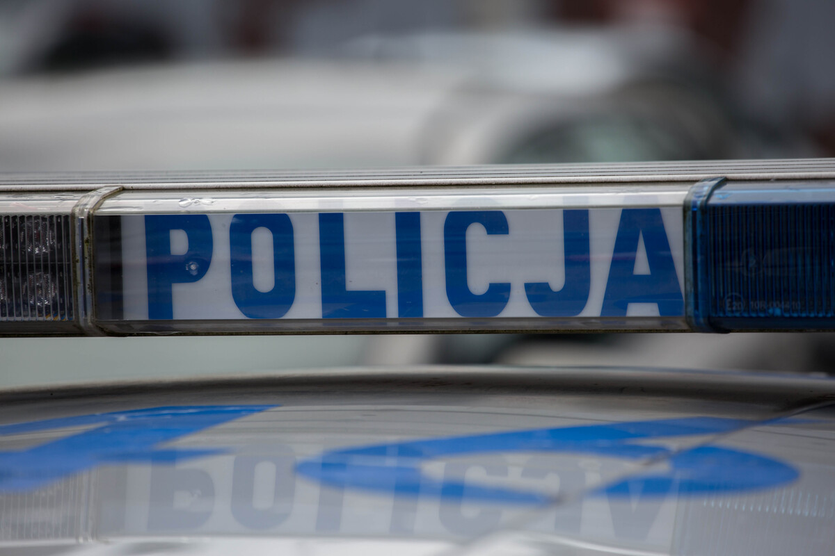 Policja odzyskała Thermomixa wartego 6 tysięcy złotych. Sprzęt wyłudzony przez fałszywego kuriera