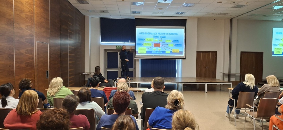 Policja szkoliła medyków z przeciwdziałania przemocy domowej