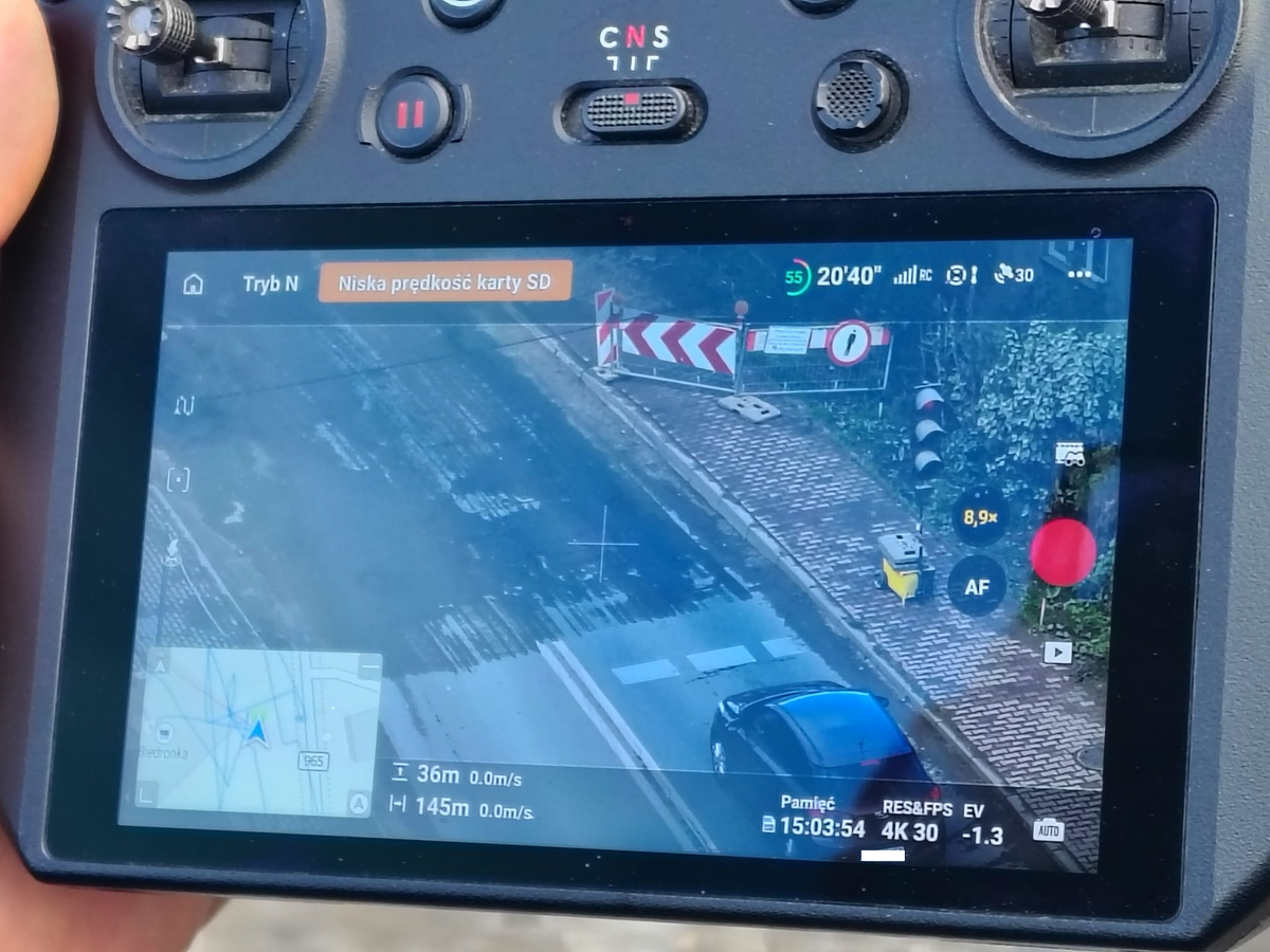 Policyjny dron kontrolował kierowców. Operacja na drodze wojewódzkiej 965