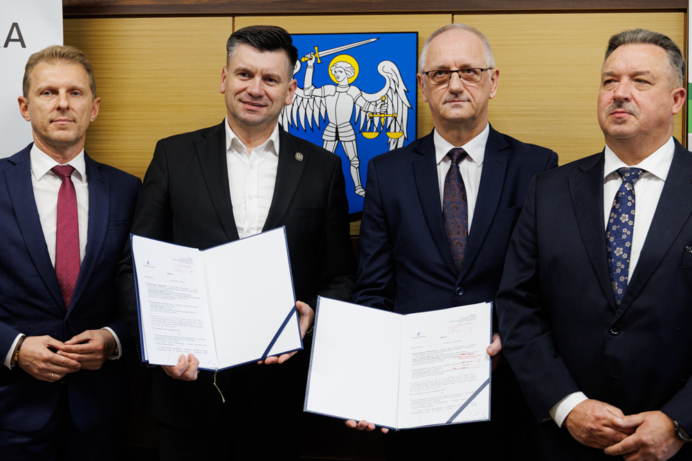 Słomniki będą mieć obwodnicę. Burmistrz i marszałek podpisali umowę