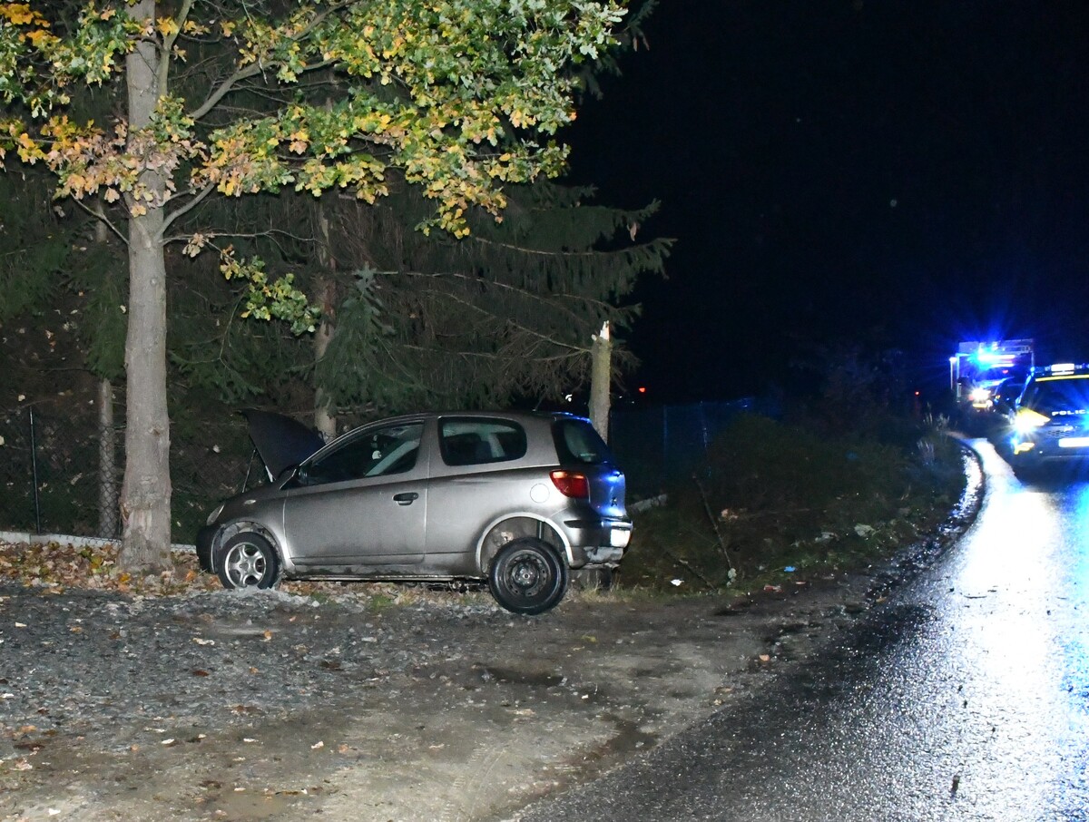 Tragiczny wypadek w Starej Wsi. Nie żyje 56-letni kierowca