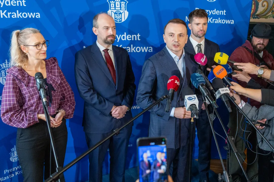 Trzej nowi zastępcy prezydenta Krakowa. Wałachowski, Hoffman i Kois-Żurek przejmują kluczowe resorty