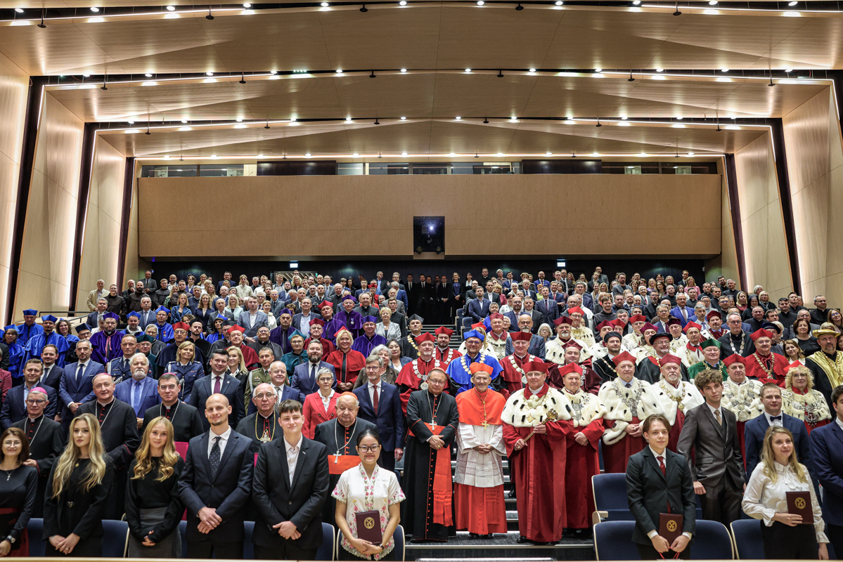 Uniwersytet Papieski otworzył nowy Kampus Jana Pawła II. Uroczystość z udziałem kardynałów